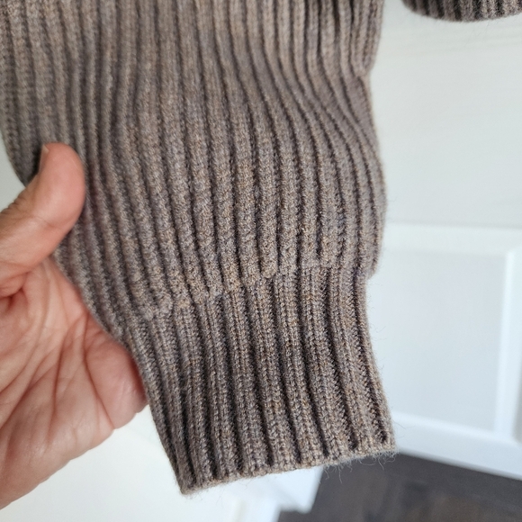 NWT Dress Forum Funnel Neck Cropped Sweater in Tan Small - Picture 4 of 11